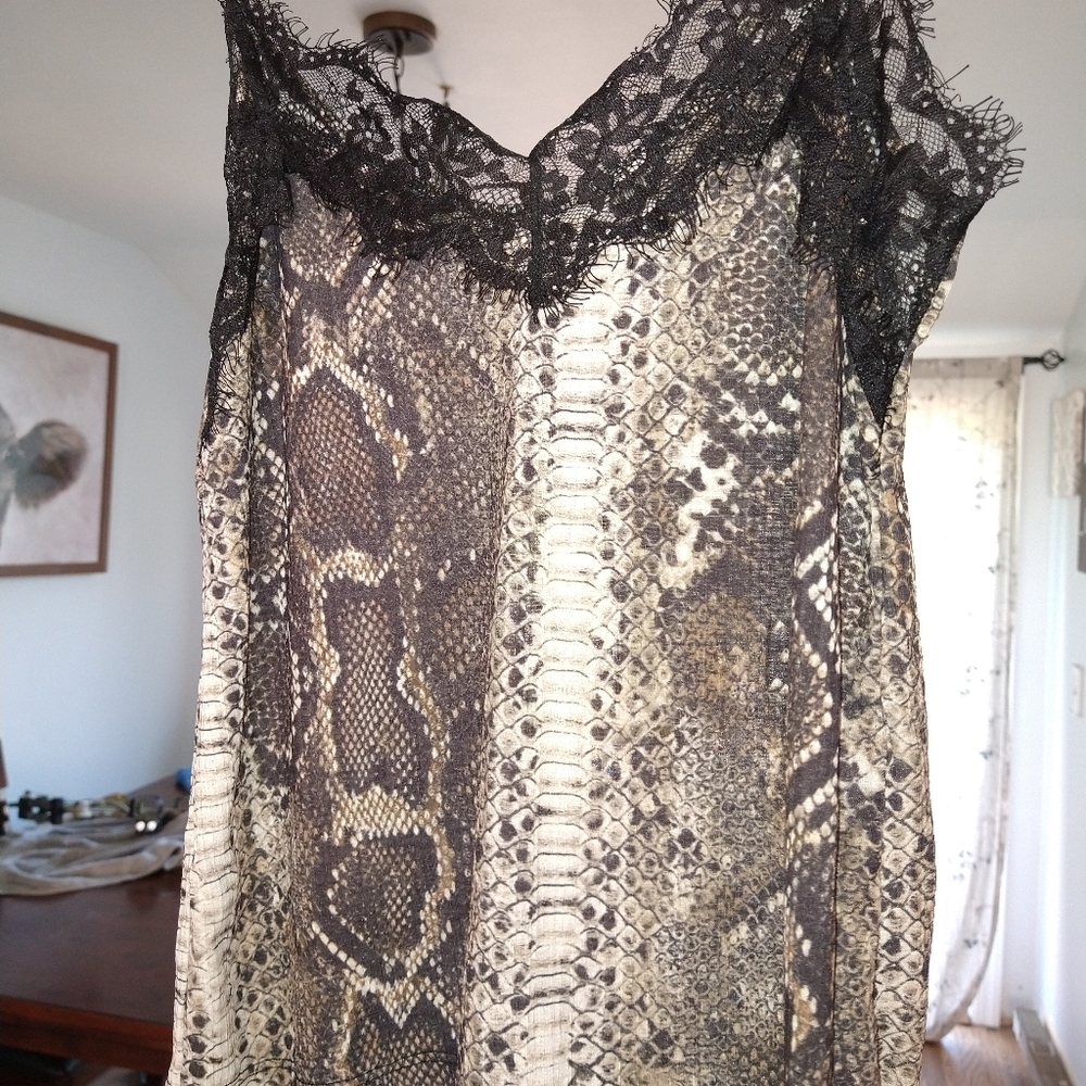 Snake Design Tank Top
